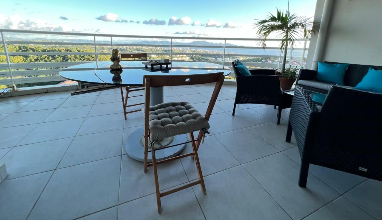 Appartement De Standing Vue Mer Schoelcher Ngoại thất bức ảnh